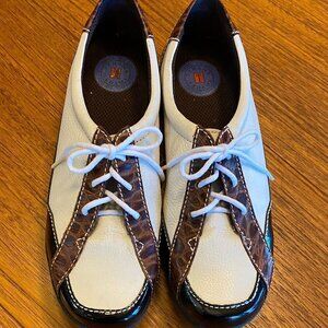 Tehama Hang Em Dry Women's leather golf shoes Size 8M black white brown luxury